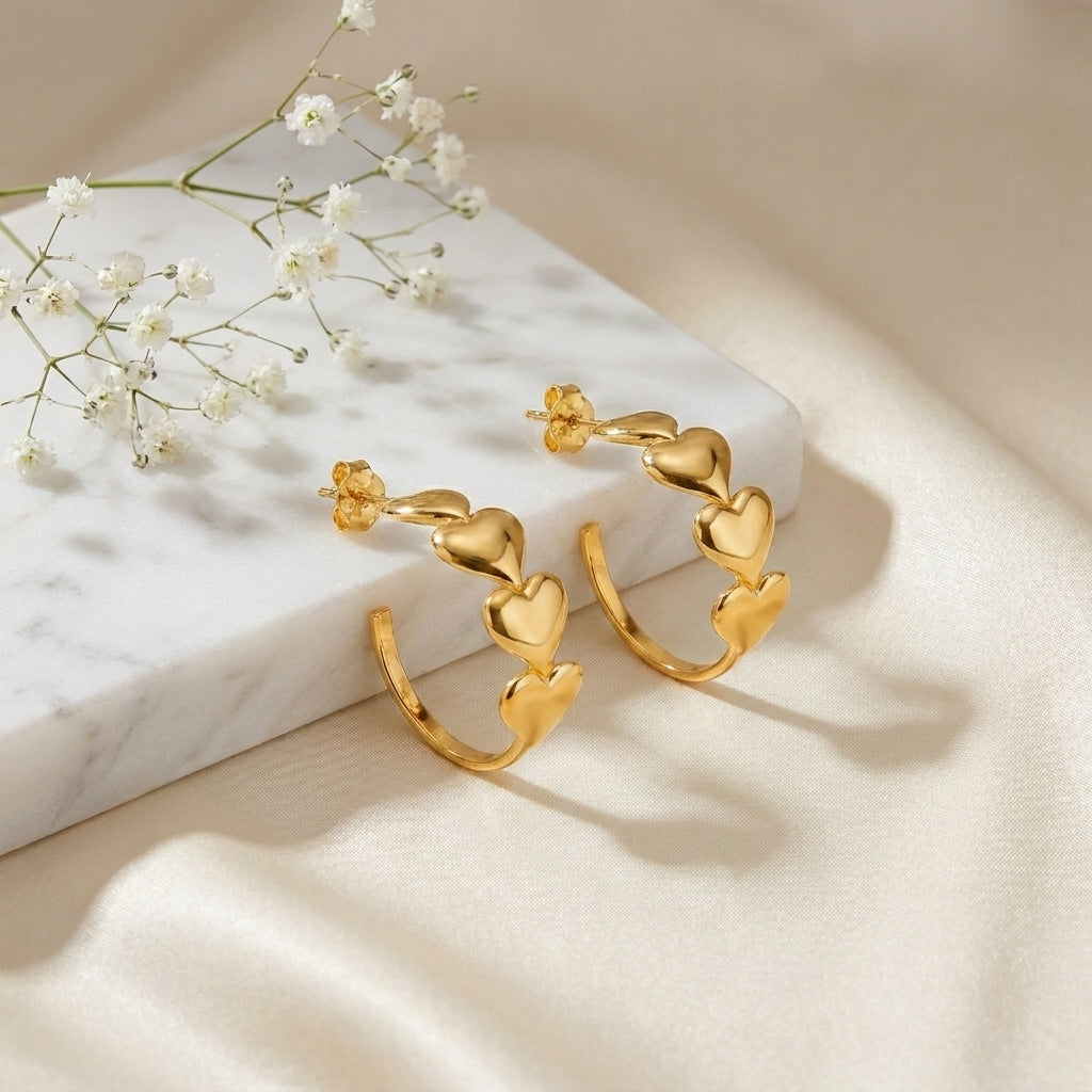 Brinco Dourado de Argola 4 Corações
