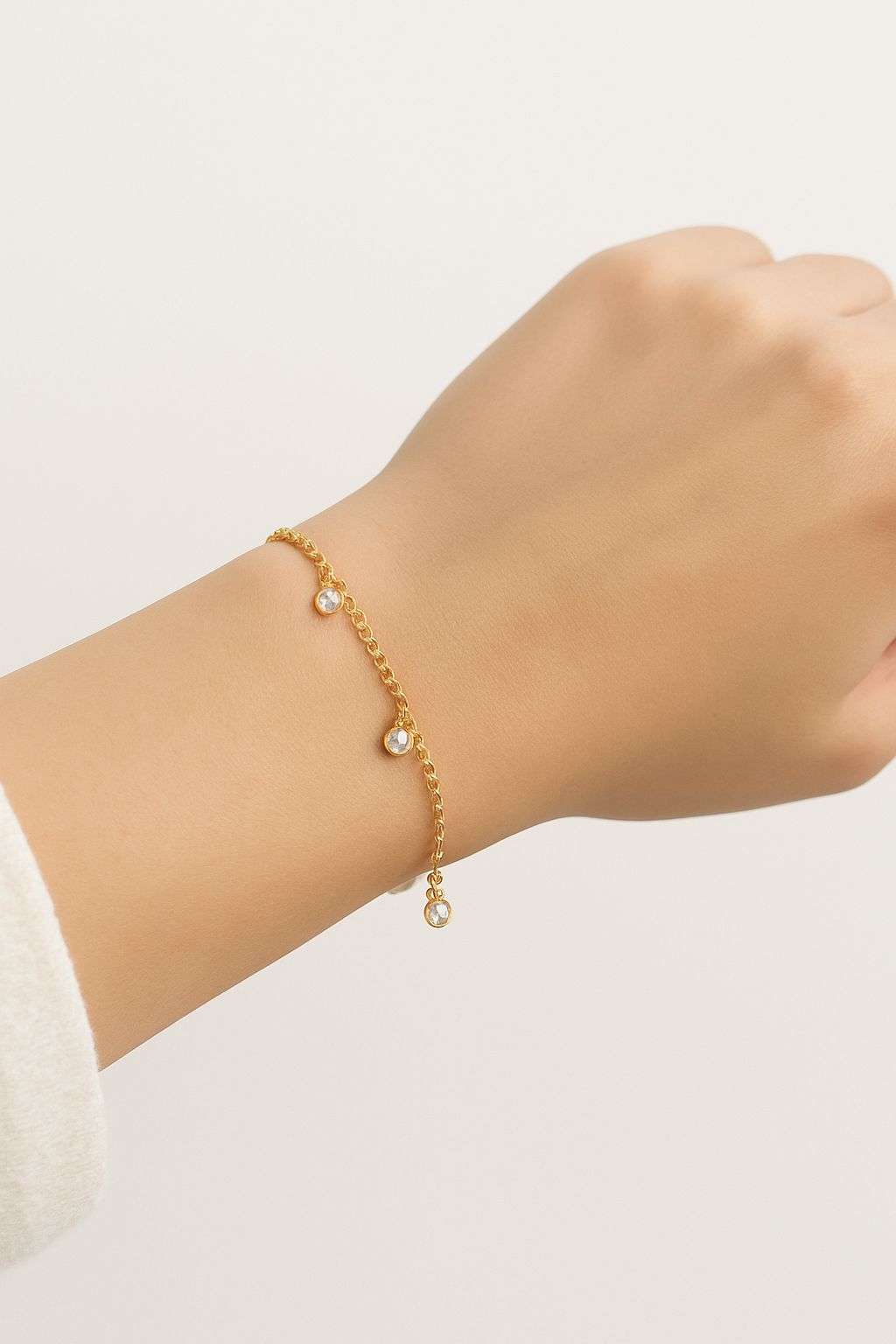 Pulseira Delicate Folheado a Ouro