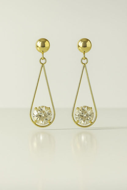 Brinco Folheado a Ouro com Zircônia